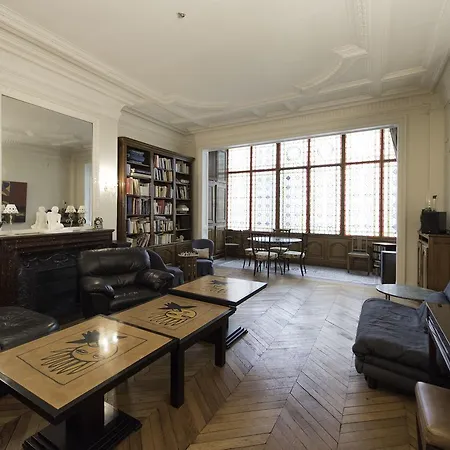Apartment Veeve - Champs-elysees Hideaway *